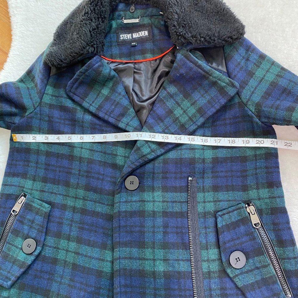 Steve Madden Women's Wool Blend Plaid Coat with Fur Trim, Green/Navy, Size M - Picture 4 of 10